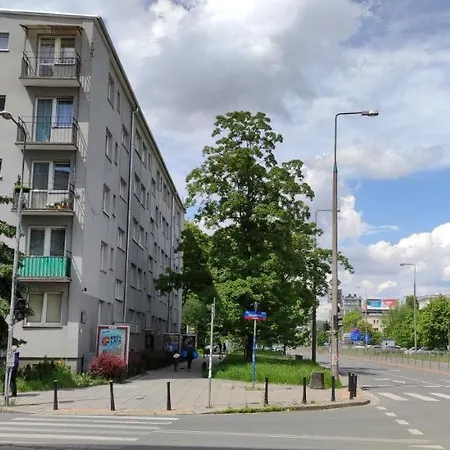 Apartment Labo Metro Wierzbno *